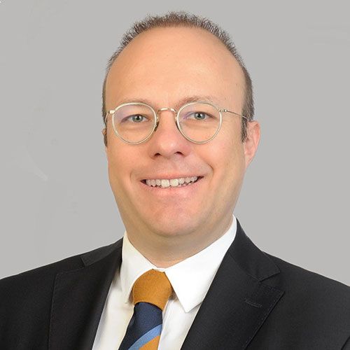 Doç. Dr. Evrim Erişir